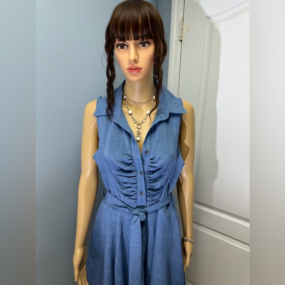 CBR blue button up dress NWT size L but runs really small (more like a M) - Picture 5 of 7